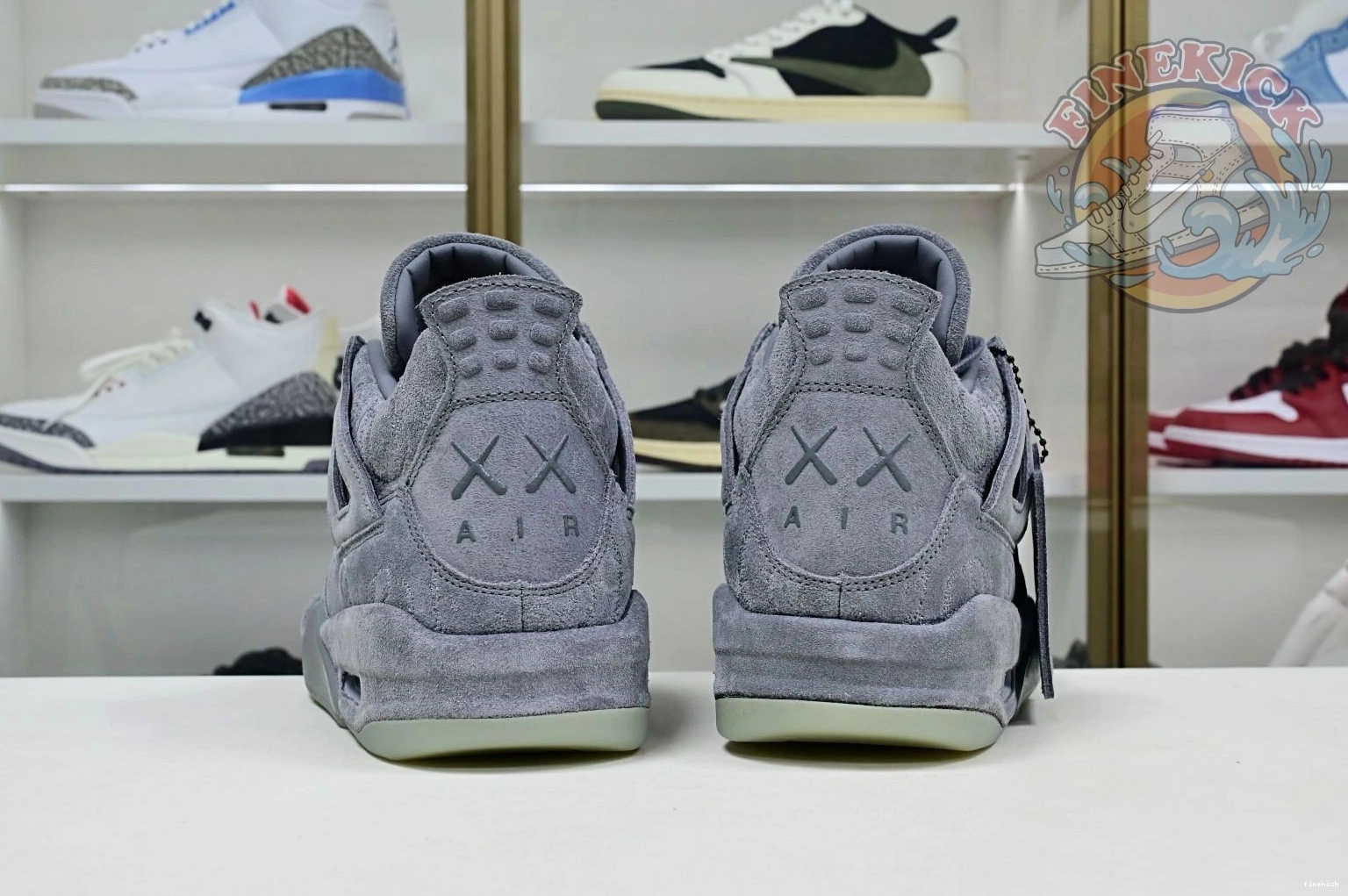 Air kaws Jordan 4 Jordan retro 0103